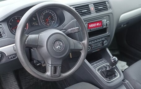Volkswagen Jetta VI, 2012 год, 1 030 000 рублей, 8 фотография