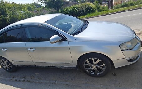 Volkswagen Passat B6, 2007 год, 600 000 рублей, 3 фотография