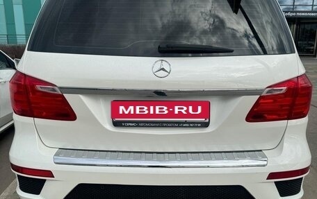 Mercedes-Benz GL-Класс, 2015 год, 3 370 000 рублей, 5 фотография