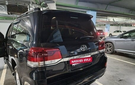 Toyota Land Cruiser 200, 2015 год, 4 955 100 рублей, 14 фотография