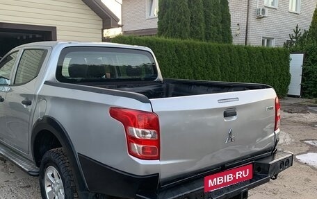 Mitsubishi L200 IV рестайлинг, 2017 год, 2 200 000 рублей, 10 фотография