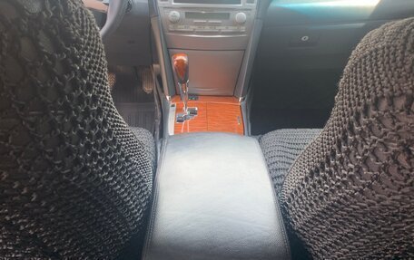 Toyota Camry, 2011 год, 1 300 000 рублей, 2 фотография