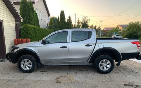 Mitsubishi L200 IV рестайлинг, 2017 год, 2 200 000 рублей, 15 фотография