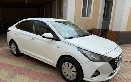 Hyundai Solaris II рестайлинг, 2020 год, 1 080 000 рублей, 9 фотография