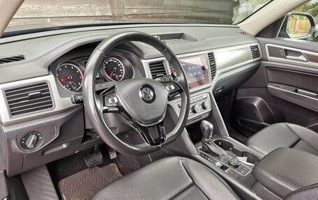 Volkswagen Teramont I, 2018 год, 3 000 000 рублей, 10 фотография