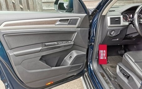 Volkswagen Teramont I, 2018 год, 3 000 000 рублей, 13 фотография