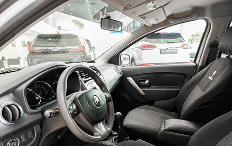 Renault Logan II, 2017 год, 789 000 рублей, 20 фотография