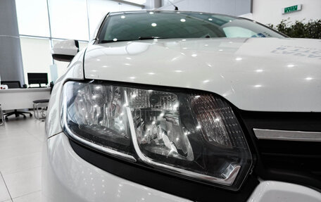 Renault Logan II, 2017 год, 789 000 рублей, 21 фотография