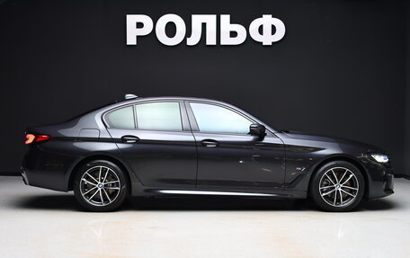 BMW 5 серия, 2021 год, 4 980 000 рублей, 5 фотография