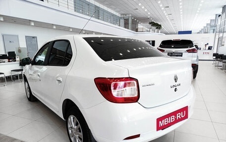 Renault Logan II, 2017 год, 789 000 рублей, 11 фотография