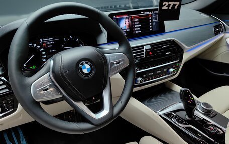 BMW 5 серия, 2021 год, 4 980 000 рублей, 17 фотография