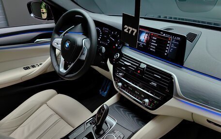 BMW 5 серия, 2021 год, 4 980 000 рублей, 26 фотография