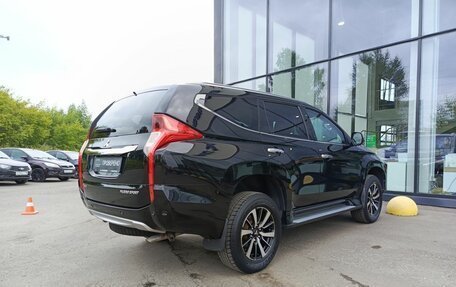 Mitsubishi Pajero Sport III рестайлинг, 2018 год, 3 073 000 рублей, 6 фотография