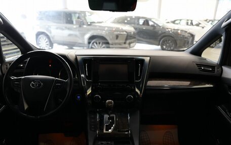 Toyota Alphard III, 2019 год, 6 250 000 рублей, 15 фотография