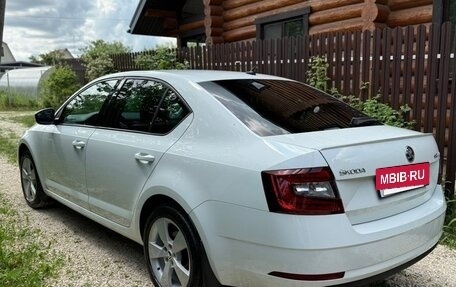 Skoda Octavia, 2018 год, 1 880 000 рублей, 10 фотография