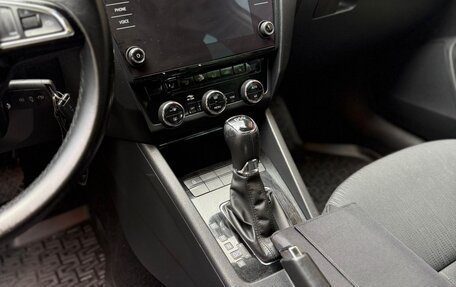 Skoda Octavia, 2018 год, 1 880 000 рублей, 20 фотография