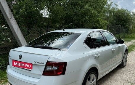 Skoda Octavia, 2018 год, 1 880 000 рублей, 14 фотография
