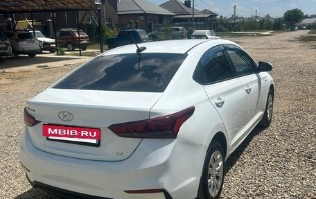 Hyundai Solaris II рестайлинг, 2018 год, 1 299 000 рублей, 4 фотография