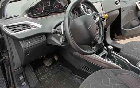 Peugeot 2008 II, 2014 год, 700 000 рублей, 12 фотография
