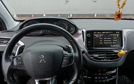 Peugeot 2008 II, 2014 год, 700 000 рублей, 11 фотография