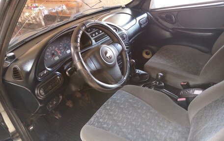 Chevrolet Niva I рестайлинг, 2005 год, 320 000 рублей, 10 фотография