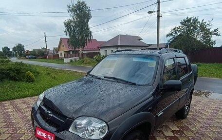 Chevrolet Niva I рестайлинг, 2012 год, 650 000 рублей, 2 фотография