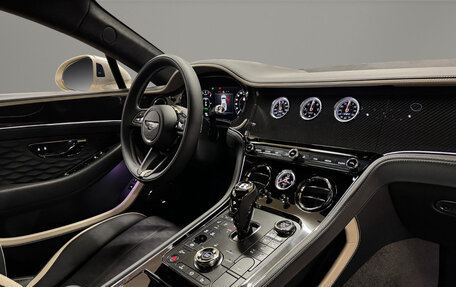 Bentley Continental GT, 2025 год, 40 890 000 рублей, 16 фотография