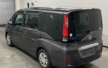 Honda Stepwgn IV, 2020 год, 1 626 000 рублей, 2 фотография