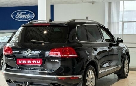 Volkswagen Touareg III, 2015 год, 2 750 000 рублей, 10 фотография