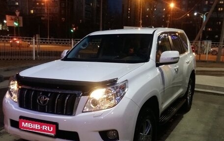 Toyota Land Cruiser Prado 150 рестайлинг 2, 2012 год, 2 900 000 рублей, 1 фотография