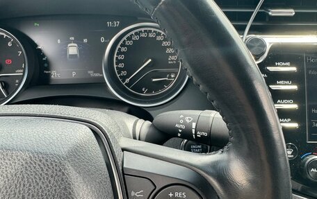Toyota Camry, 2020 год, 2 600 000 рублей, 6 фотография