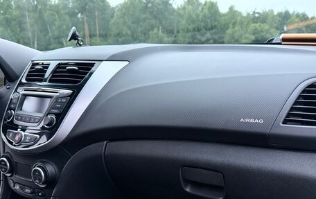 Hyundai Solaris II рестайлинг, 2016 год, 1 250 000 рублей, 16 фотография