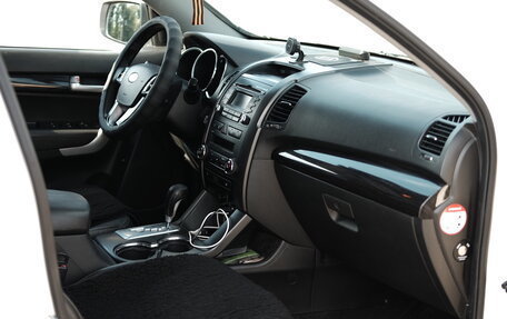 KIA Sorento II рестайлинг, 2010 год, 1 160 000 рублей, 14 фотография
