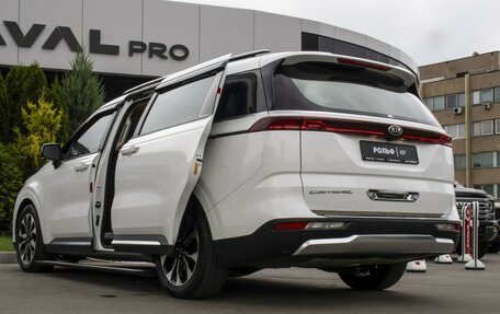 KIA Carnival, 2021 год, 3 520 000 рублей, 28 фотография