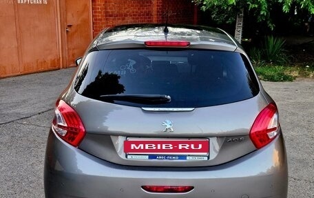 Peugeot 208 II, 2012 год, 795 000 рублей, 5 фотография