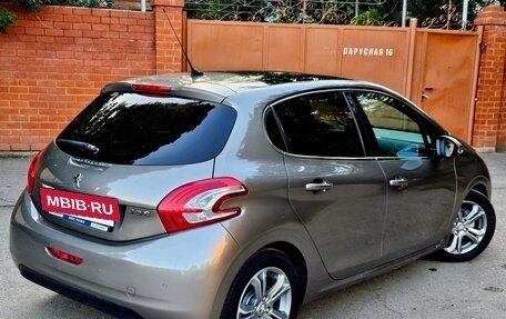 Peugeot 208 II, 2012 год, 795 000 рублей, 4 фотография