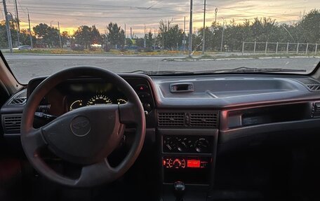Daewoo Nexia I рестайлинг, 2007 год, 125 000 рублей, 11 фотография
