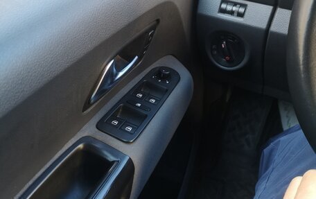 Volkswagen Amarok I рестайлинг, 2010 год, 1 290 000 рублей, 2 фотография