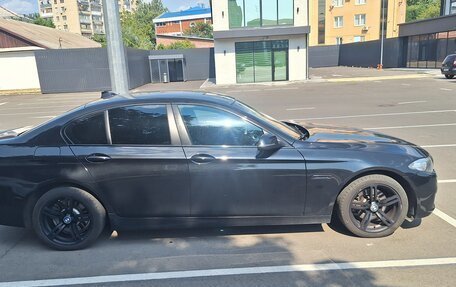 BMW 5 серия, 2014 год, 1 950 000 рублей, 25 фотография
