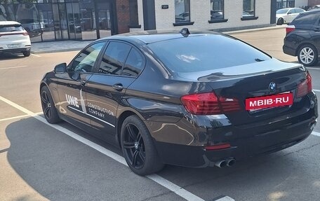 BMW 5 серия, 2014 год, 1 950 000 рублей, 10 фотография