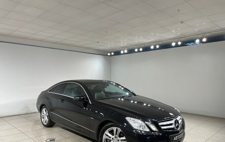Mercedes-Benz E-Класс, 2011 год, 1 399 000 рублей, 3 фотография