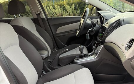 Chevrolet Cruze II, 2013 год, 750 000 рублей, 9 фотография