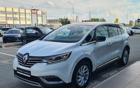 Renault Espace V рестайлинг, 2017 год, 1 770 000 рублей, 3 фотография
