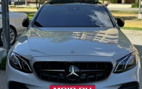 Mercedes-Benz E-Класс, 2017 год, 6 300 000 рублей, 2 фотография