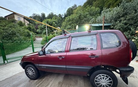 Chevrolet Niva I рестайлинг, 2004 год, 440 000 рублей, 7 фотография
