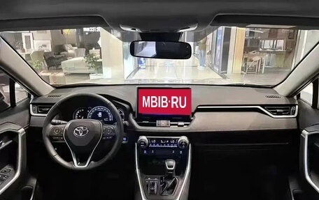 Toyota RAV4, 2022 год, 2 200 000 рублей, 7 фотография