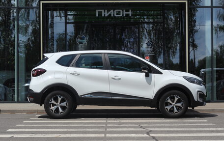 Renault Kaptur I рестайлинг, 2021 год, 1 650 000 рублей, 4 фотография