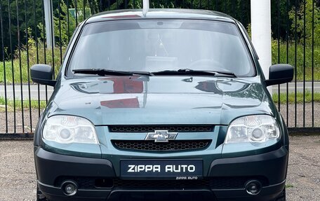 Chevrolet Niva I рестайлинг, 2015 год, 689 000 рублей, 2 фотография