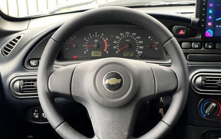 Chevrolet Niva I рестайлинг, 2015 год, 689 000 рублей, 12 фотография