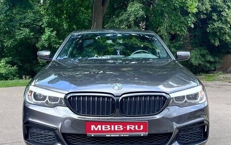BMW 5 серия, 2019 год, 3 350 000 рублей, 1 фотография